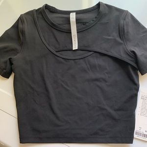 NWT Lululemon Get Centred Short Sleeve